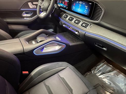 New 2026 Mercedes-Benz GLE 53 AMG 4MATIC Coupe image 27