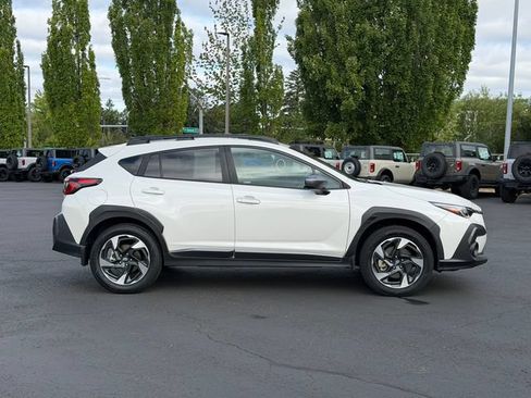 Used 2024 Subaru Crosstrek 2.5i Limited w/ Popular Package #4A AWD/4WD image 3