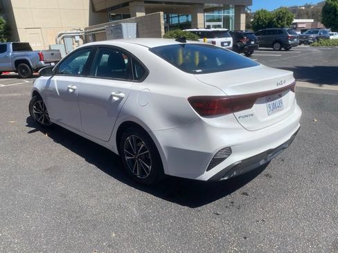Used 2023 Kia Forte LXS FWD image 4