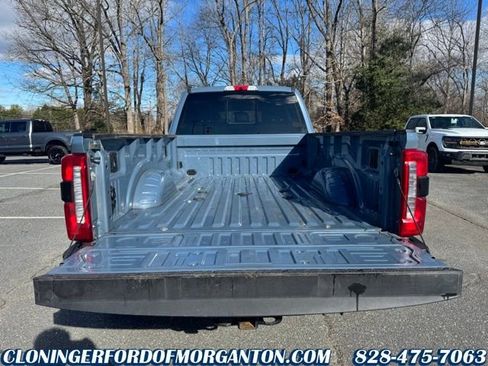Used 2023 Ford F450 Lariat image 10