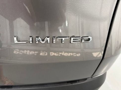 Used 2025 Toyota Grand Highlander AWD Hybrid image 9