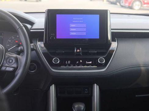 Used 2023 Toyota Corolla Cross LE w/ Moonroof Package AWD/4WD image 10