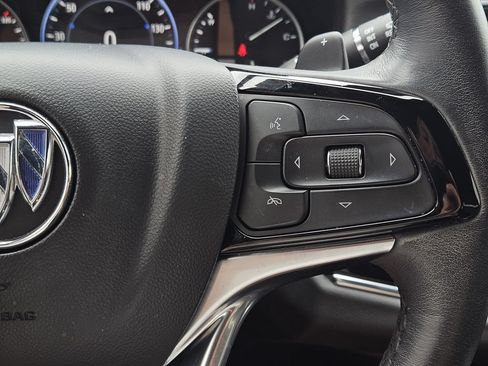 Used 2024 Buick Enclave Avenir w/ Avenir Technology Package AWD/4WD image 30