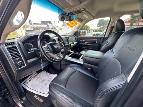 Used 2014 RAM 1500 Laramie w/ Convenience Group AWD/4WD image 16
