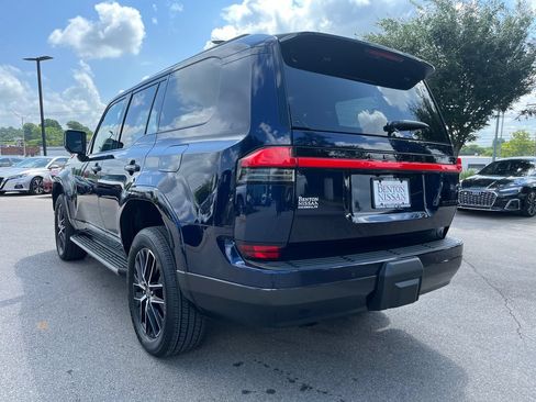 Used 2026 Lexus GX 550 w/ Accessory Package (2T) AWD/4WD image 2