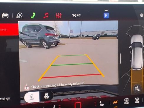 New 2026 Volkswagen Tiguan SE R-Line FWD image 15