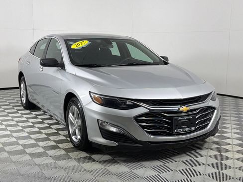 Used 2022 Chevrolet Malibu LS FWD image 3