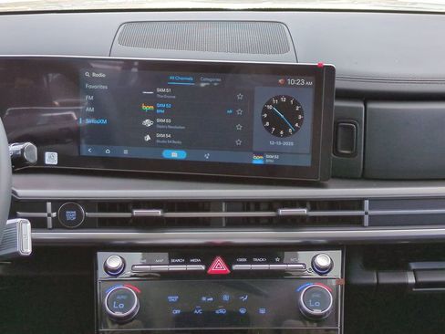 New 2026 Hyundai Santa Fe SE image 19