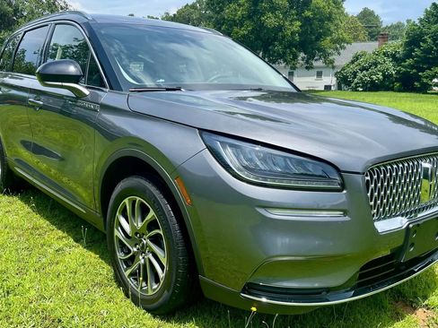 Used 2022 Lincoln Corsair AWD w/ Equipment Group 101A image 28