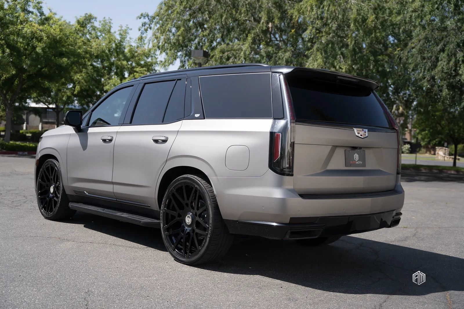 Used 2021 Cadillac Escalade Premium Luxury RWD image 5