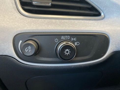 Used 2019 Chevrolet Bolt LT image 24