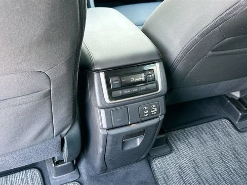 Used 2025 Subaru Ascent Premium AWD/4WD image 24