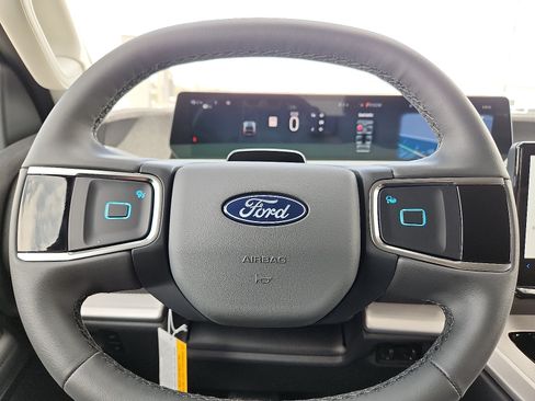 New 2026 Ford Expedition Active RWD image 19
