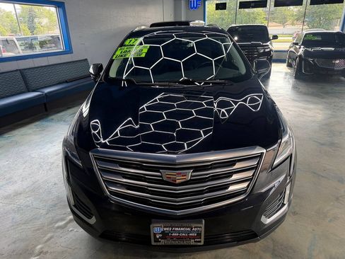 Used 2017 Cadillac XT5 Premium Luxury AWD/4WD image 2