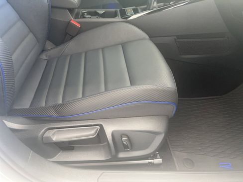 Certified 2024 Volkswagen Golf R w/ MDO Package image 40