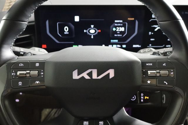 Used 2024 Kia EV9 GT-Line AWD/4WD image 23