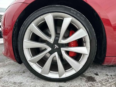 Used 2019 Tesla Model 3 Performance image 9