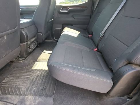 Used 2023 Chevrolet Silverado 1500 LT AWD/4WD image 24