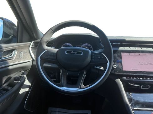 New 2026 Jeep Grand Cherokee Limited AWD/4WD image 12