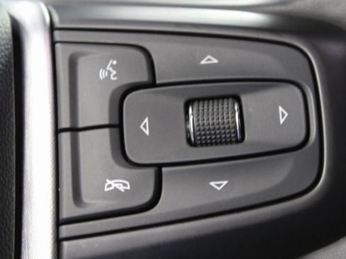 Used 2024 GMC Yukon XL SLT w/ SLT Luxury Package image 60