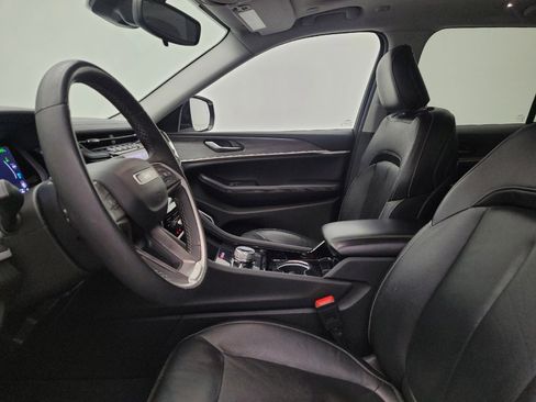 Used 2022 Jeep Grand Cherokee Limited 4xe image 17