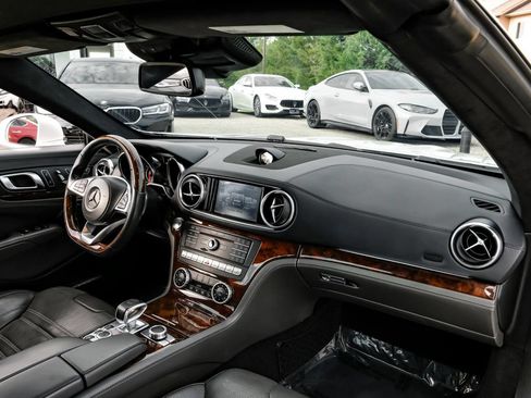 Used 2018 Mercedes-Benz SL 63 AMG image 8
