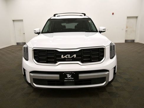 Certified 2025 Kia Telluride S AWD/4WD image 11