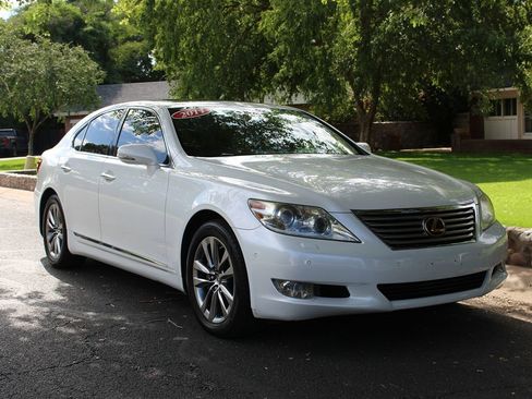 Used 2011 Lexus LS 460 image 39