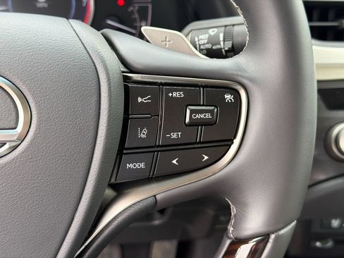Used 2021 Lexus ES 350 w/ Premium Package FWD image 26