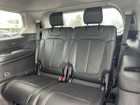 Used 2021 Jeep Grand Cherokee L Limited image 12