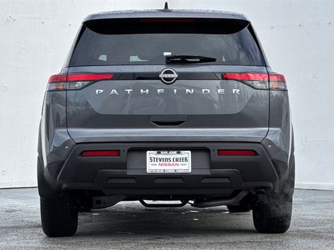 New 2025 Nissan Pathfinder S image 5