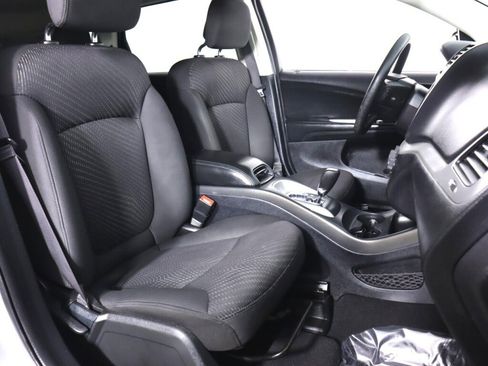 Used 2016 Dodge Journey SE FWD image 34