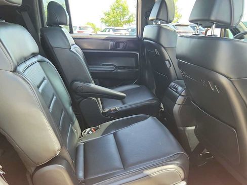 Used 2025 Hyundai Santa Fe Calligraphy FWD image 28
