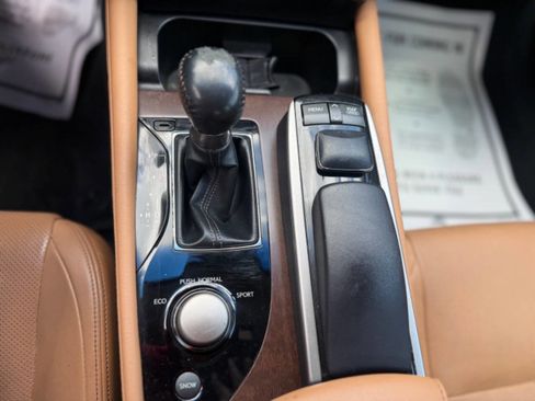 Used 2014 Lexus GS 350 w/ Premium Package image 16