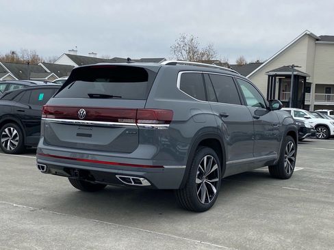 New 2026 Volkswagen Atlas SEL Premium R-Line image 3