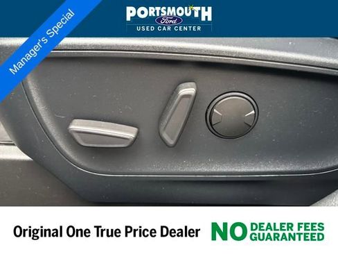 Certified 2022 Ford Escape SEL w/ Technology Package image 17