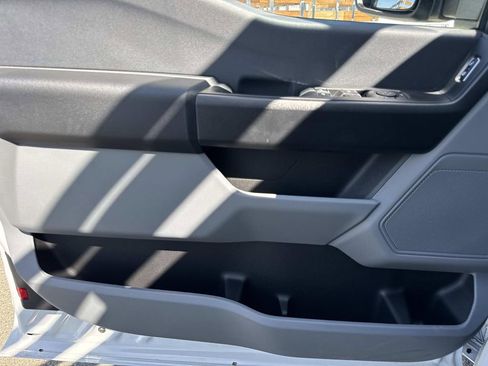 New 2025 Ford F350 XL w/ XL Chrome Package image 19