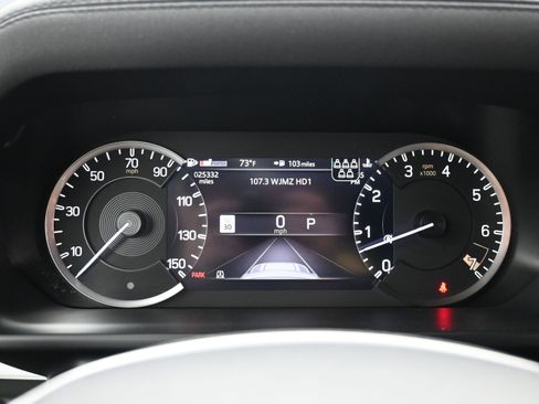 Certified 2023 Land Rover Defender 110 X-Dynamic SE image 18