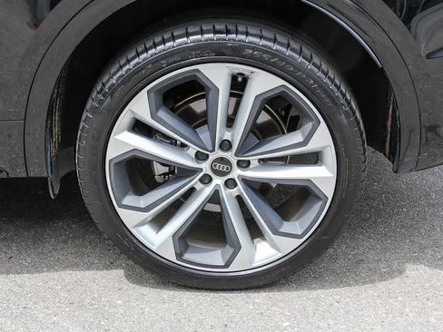 Used 2023 Audi Q5 2.0T Premium Plus w/ Premium Plus Package AWD/4WD image 10