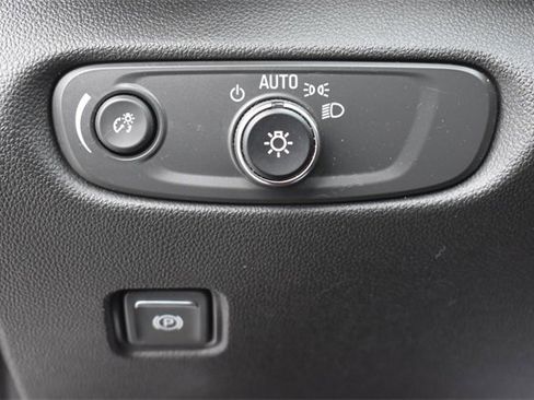 Certified 2023 Chevrolet Blazer RS w/ Driver Confidence II Package image 28