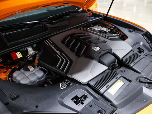 Used 2021 Lamborghini Urus AWD/4WD image 61
