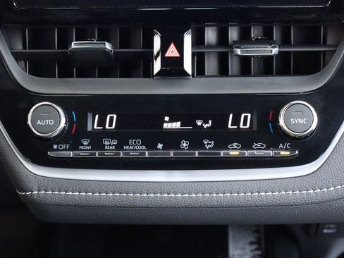 Used 2023 Toyota Corolla XSE image 38