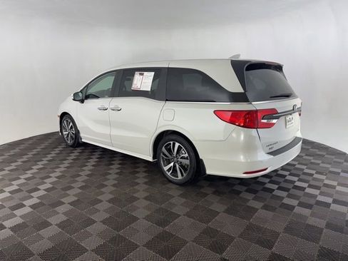 Used 2023 Honda Odyssey Touring image 9