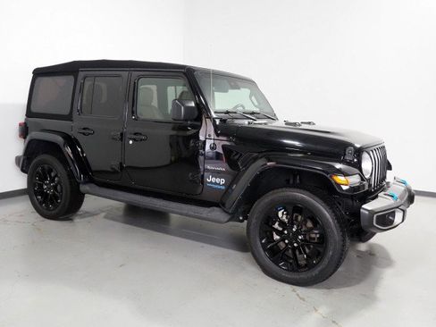 Used 2022 Jeep Wrangler Unlimited Sahara w/ Safety Group image 60