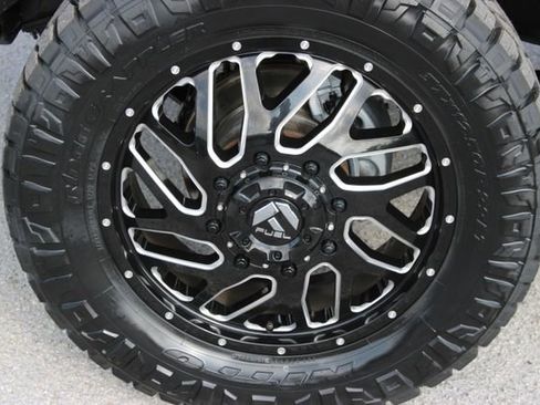 Used 2024 GMC Sierra 3500 Denali Ultimate AWD/4WD image 18