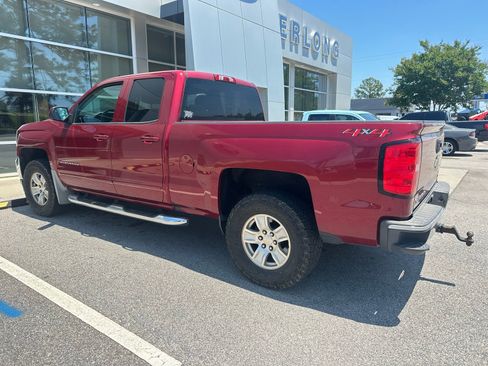 Used 2018 Chevrolet Silverado 1500 LT w/ All Star Edition AWD/4WD image 4