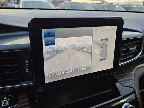 Used 2021 Ford Explorer Limited image 27