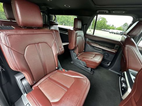 Certified 2024 Ford Expedition Max Limited AWD/4WD image 28