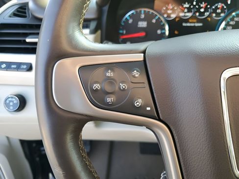 Used 2017 GMC Yukon Denali w/ Open Road Package image 34