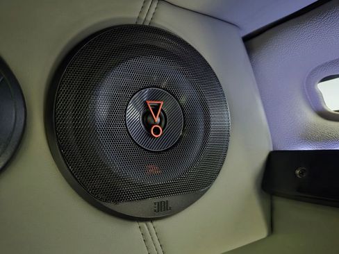 New 2025 GMC Savana 2500 Extended w/ Driver Convenience Package image 6